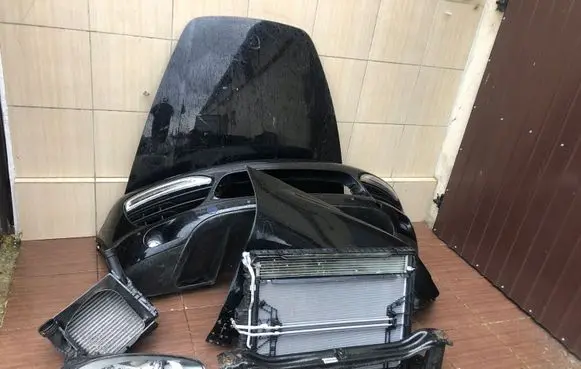 Porsche Cayenne (92A) Front piece kit 