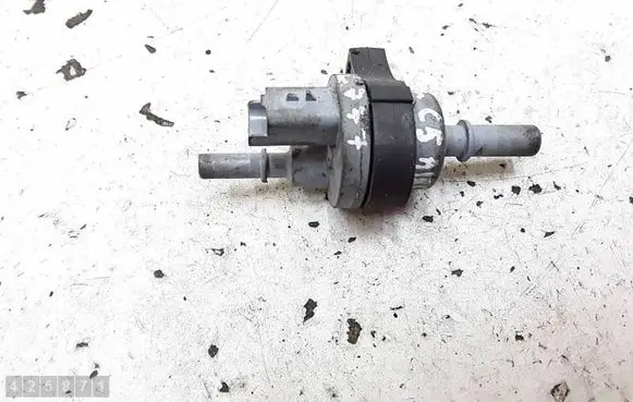 Citroen C5 Aircross Vacuum valve 9802008480