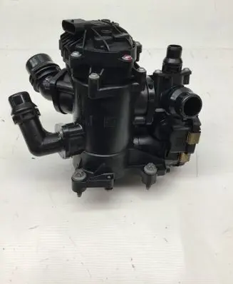 BMW X1 F48 F49 Thermostat/thermostat housing 8631943