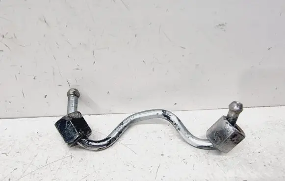 Hyundai Tucson TL Fuel injector supply line/pipe 314112F600