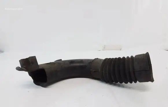 Ford Transit Air intake hose/pipe 6C119A675C 6743223