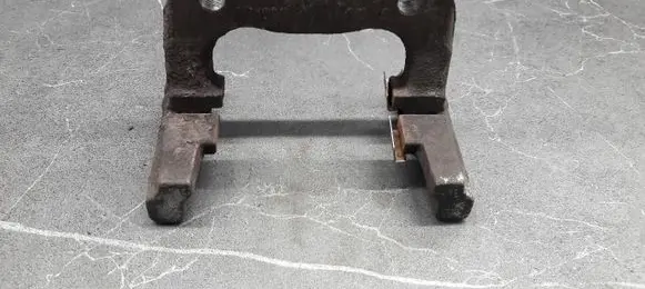 Renault Megane III Front Brake Caliper Pad/Carrier 