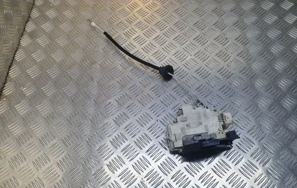 Audi Q7 4L Rear door lock