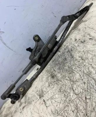 Volvo S80 Front wiper linkage and motor 9171899