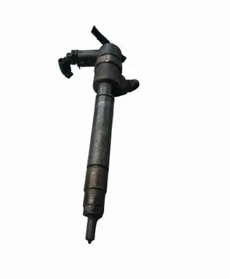 Volvo XC90 Fuel injector 30750283