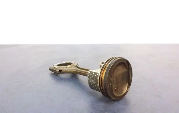 Piston
