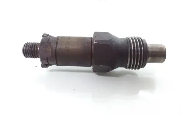 Mitsubishi Carisma Fuel injector LCR6735401D