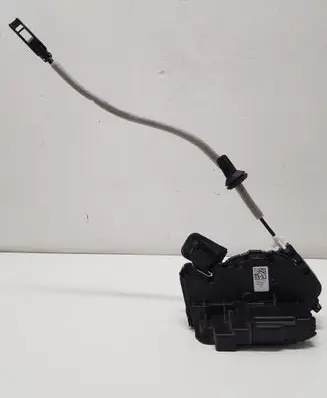 Volkswagen PASSAT B8 Front door lock 5NB837016E