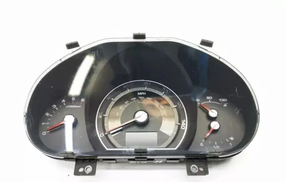 KIA Sportage Speedometer (instrument cluster) 940013U195