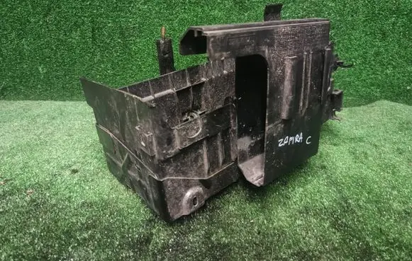 Opel Zafira C Battery box tray 13354420