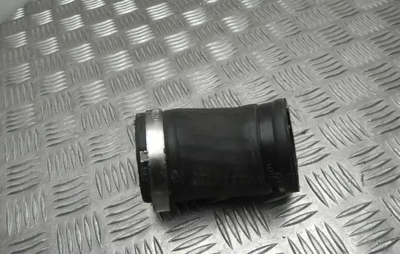 Volkswagen Jetta IV Air intake hose/pipe 5C0145838 VD16401