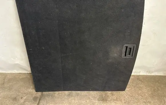 Volkswagen Touareg II Trunk/boot floor carpet liner 7P6863546B 092650