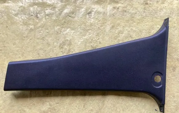 Mercedes-Benz B W245 (B) pillar trim (bottom) A1696920122