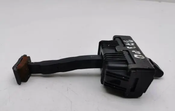 BMW 5 E60 E61 Front door check strap stopper