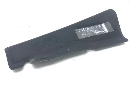 Volvo S40 Fender foam support/seal 