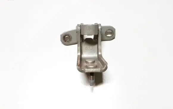 Suzuki Grand Vitara II Rear door lower hinge 63J