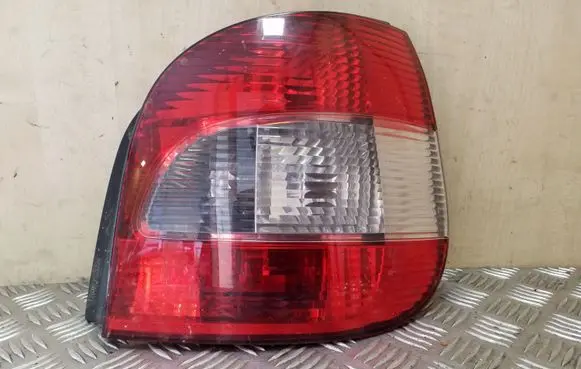 Renault Scenic RX Rear/tail lights E29002
