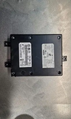 Volkswagen Golf VI Bluetooth control unit module 7P6035730J