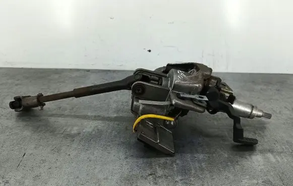 Opel Corsa D Steering wheel axle