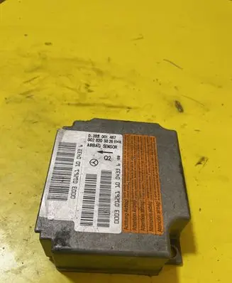 Mercedes-Benz E W211 Airbag control unit/module 0285001467 0028203826