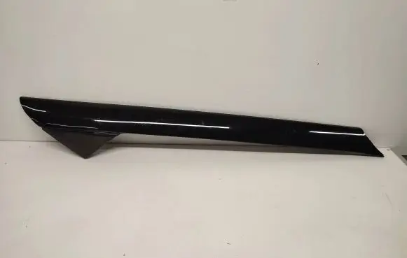 Ford Explorer Windshield trim 02Etr1201a1
