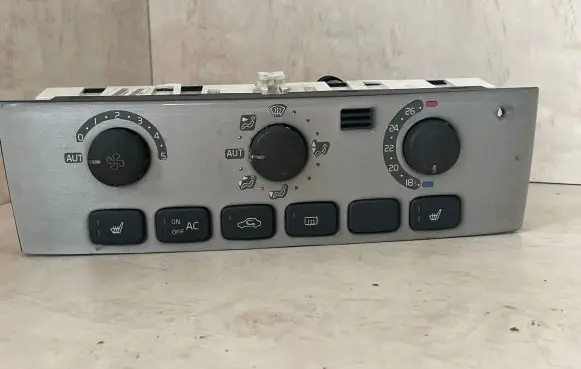 Volvo S40, V40 Climate control unit 0142695G01