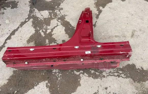 Mercedes-Benz C W206 Rear sill (body part)