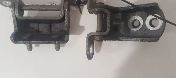 Nissan Qashqai+2 Rear door hinge set 