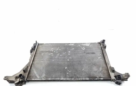 Renault Master III Coolant radiator