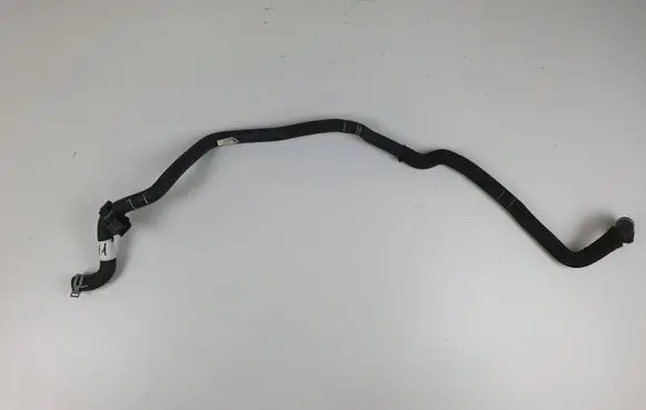 BMW 5 G30 G31 Engine coolant pipe/hose 6821252