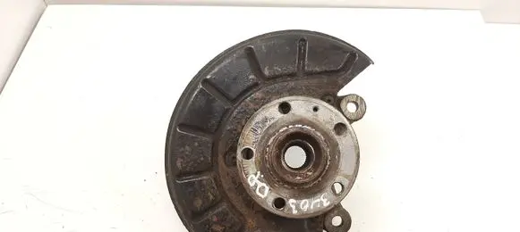 Volkswagen Caddy Front wheel hub