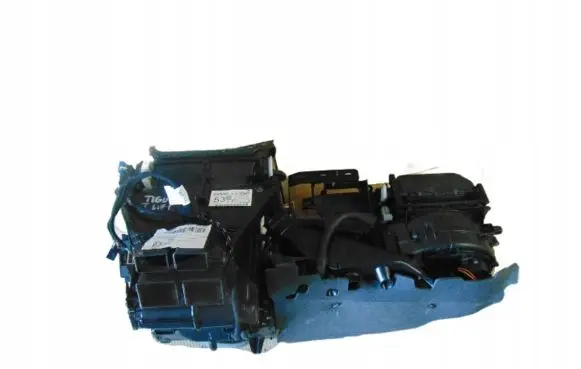 Volkswagen Tiguan Interior heater climate box assembly 5M1820003CE