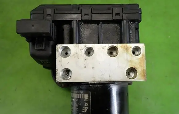 Ford Galaxy ABS Pump