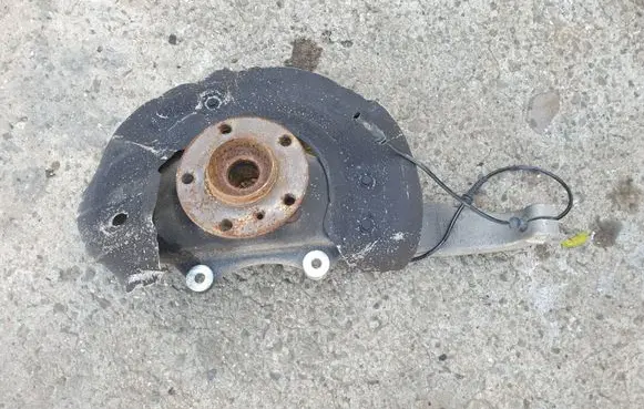 BMW 5 F10 F11 Front wheel hub spindle knuckle
