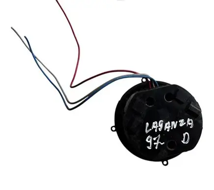 Daewoo Leganza Front door wing mirror part V100RH 2M27