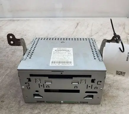 Citroen C-Crosser Radio/CD/DVD/GPS head unit 8701A261 83245181