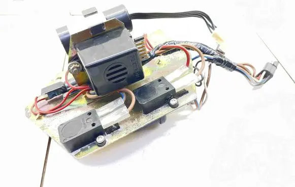 Jaguar XJS Hazard warning light relay RKC5259 33358B