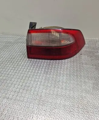 Renault Laguna II Rear/tail lights 8200002474