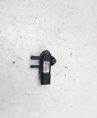 Mitsubishi Outlander Exhaust gas pressure sensor 1865A210 30477075