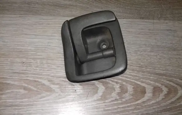 Engine bonnet (hood) release handle