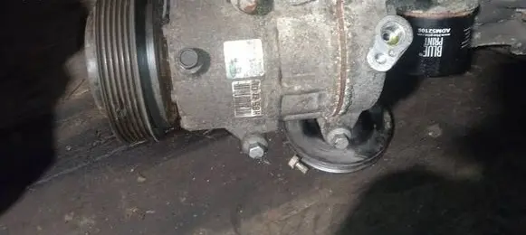 KIA Ceed Air conditioning (A/C) compressor (pump) F500AN8AA03 F500-AN8AA03