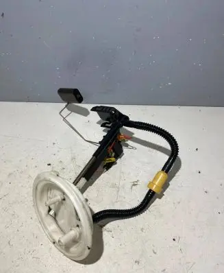 BMW 5 E60 E61 Fuel level sensor 6765849 791222 0580303042