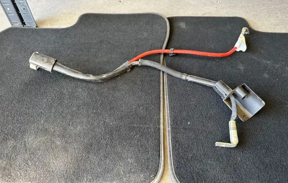 Volkswagen T-Roc Positive cable (battery) 5Q0971228AB TAB016507E TAB016507B