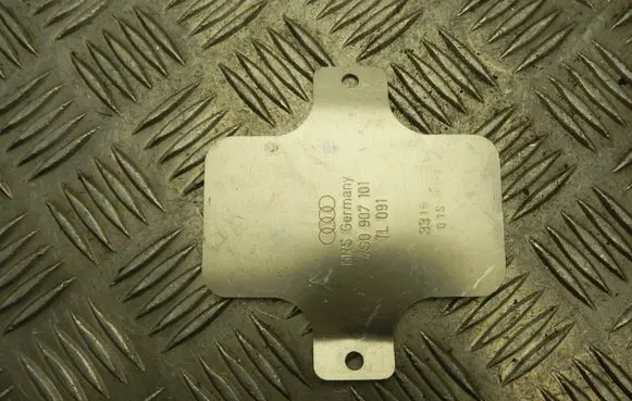 Lamborghini LP 580-2 EGR valve cooler bracket 4S0907101