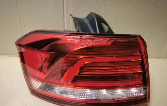 Volkswagen PASSAT B8 Rear/tail lights 3G9945095A 00031611 2SD01188901