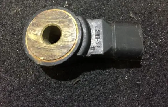 Opel Corsa C Detonation knock sensor 0261231173