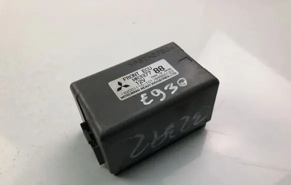 Mitsubishi Space Wagon Other control units/modules MR337788