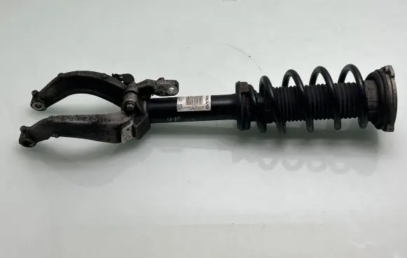 Volvo S90, V90 Front shock absorber with coil spring 31658002