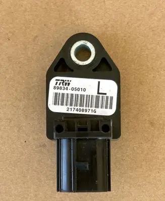 Toyota Avensis T250 Airbag deployment crash/impact sensor 8983405010 217408971G