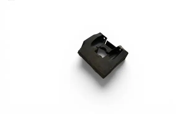 Volvo XC60 Fender mounting bracket 32216698